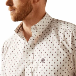 Ariat Men's Wrinkle Free Ross Classic Fit Shirt -Cheap Footwear Store 1000699 5 removebg preview