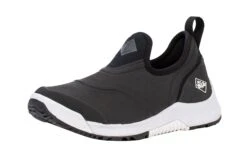 Muck Women's Outscape Slip On, Black