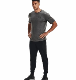 Under Armour Mens Left Chest Logo T Shirt -Cheap Footwear Store v5 1326799 019 fsf removebg preview