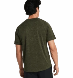 Under Armour Mens UA Tech Textured Short Sleeve T-Shirt -Cheap Footwear Store v5 1382796 390 bc removebg preview